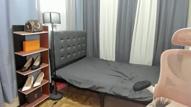 Chatroom XXX en direct de Seductive_Rhein