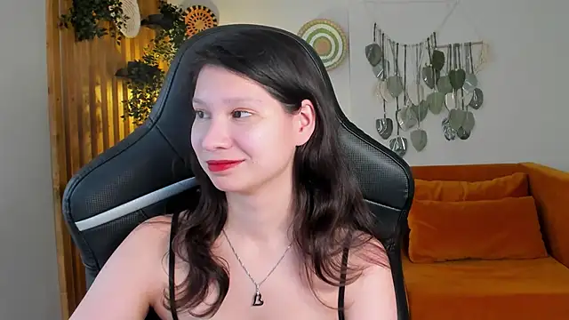 SaraDenars: онлайн-секс-чат