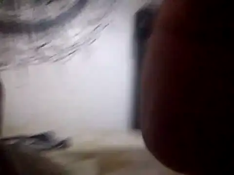 7305bisexual's Live XXX Chat