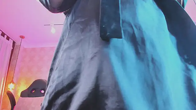 دردشة Shantall__ الجنسية المباشرة