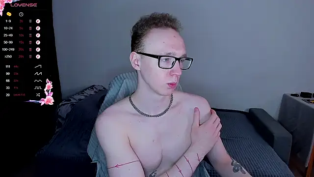 Alex_silent Chat XXX in diretta