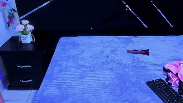 MariaClay élő XXX-chatje