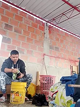 Chat XXX en directo de Boycuriousxxx