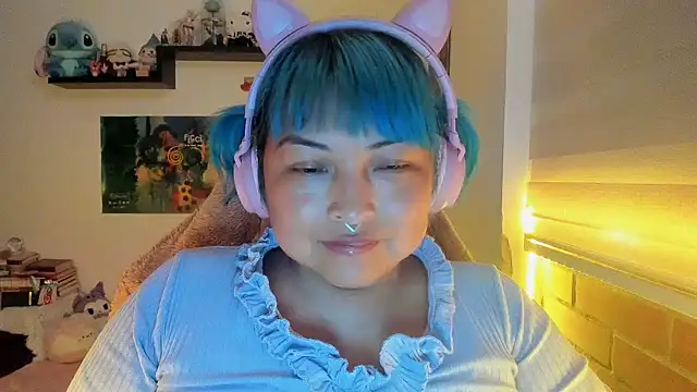 Živý XXX chat Shaddycute_