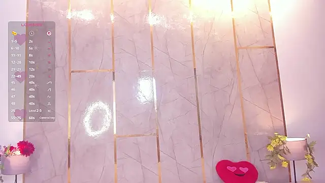 TylerBloom Chat XXX in diretta