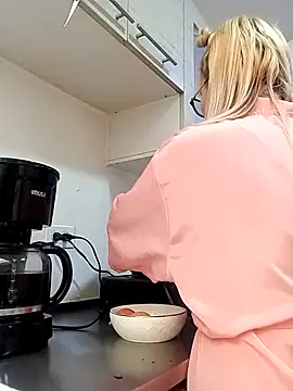 CandieGilson__ Chat XXX in diretta