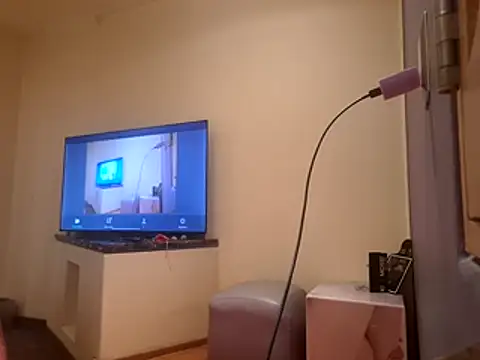 Molly_Erik live XXX chat