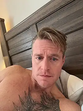 DILFiGuess1 Adlı Modelin Canlı XXX Sohbeti