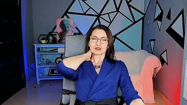 UnaTerra's Live XXX Chat