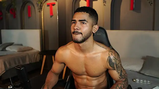 Reik_Vonn Chat XXX in diretta