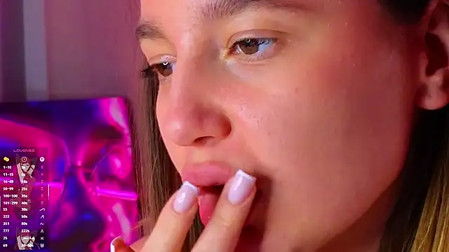 دردشة LauriePerez الجنسية المباشرة