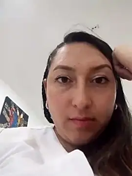 دردشة Valeria_montana_ الجنسية المباشرة