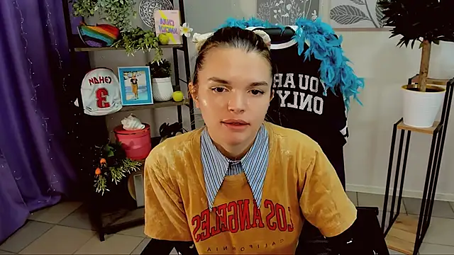 SaraGolben 라이브 XXX 채팅