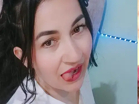 talia_mystic's Live XXX Chat