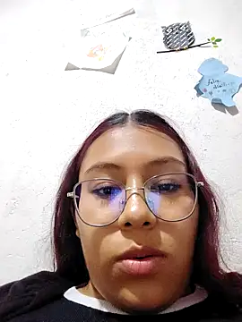 StornBunnyy_ Chat XXX in diretta