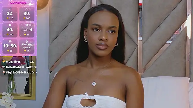 Sally-Noa live XXX chat