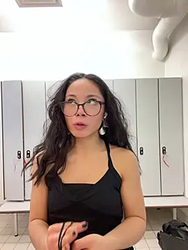 Chat XXX ao vivo de LunaMeei