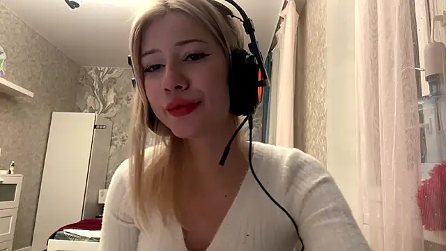 LadyFoxLove 现场XXX聊天