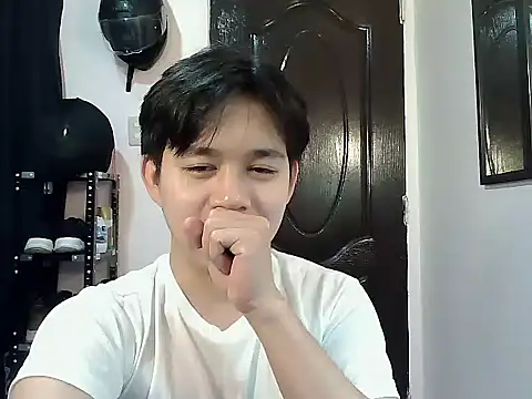 alfonsoasiancutie Chat XXX in diretta