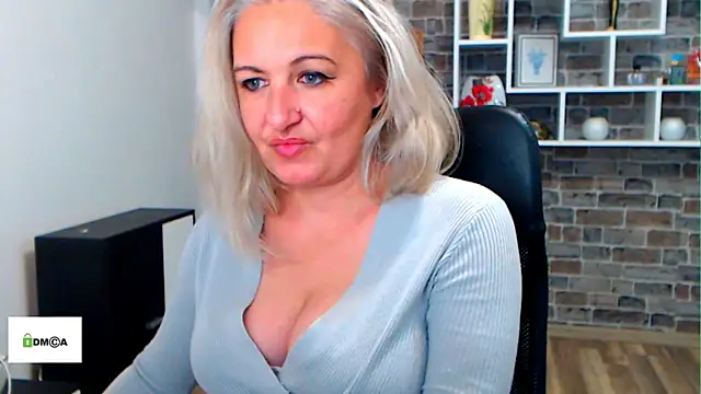 angel_devil_milf: онлайн-секс-чат