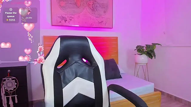 Chat XXX en directo de kitty_sweeety_