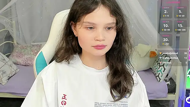 Chatroom XXX en direct de EmilyChaves