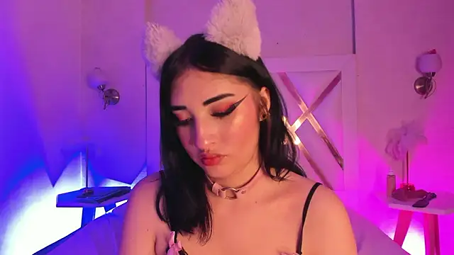 Chatroom XXX en direct de KattEngel