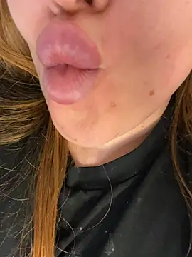 Czat XXX na żywo – RedFoxQueen