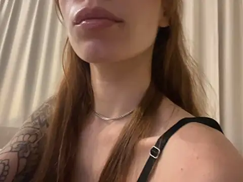 BossyBliss Chat XXX live