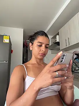 دردشة violeta365 الجنسية المباشرة