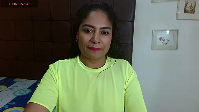 Luna_Fyre Webcam Show