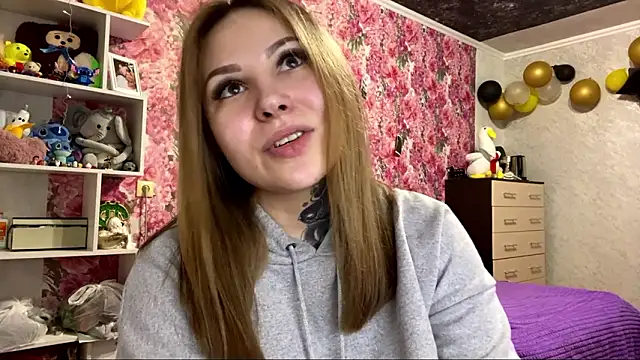 TraciBallena Chat XXX live