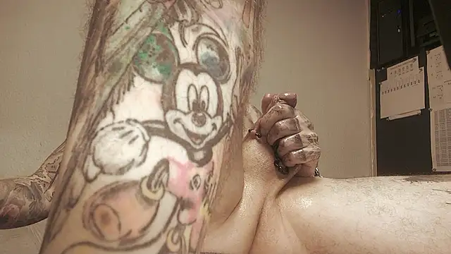 dani4334 Webcam Show