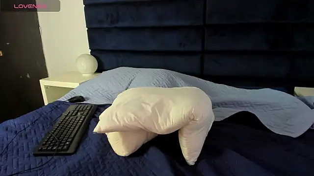 melanie_roux__ 라이브 XXX 채팅