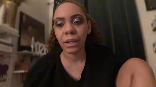 Sanaawest: онлайн-секс-чат