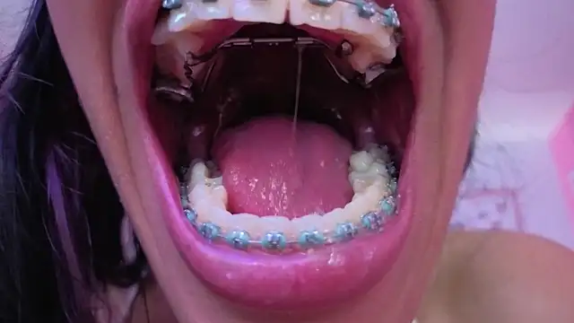 Chatroom XXX en direct de stephania_t