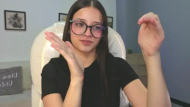 Amaia_Daniells 现场XXX聊天