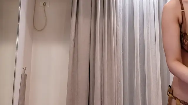 Chat XXX en directo de IsabellaMysty