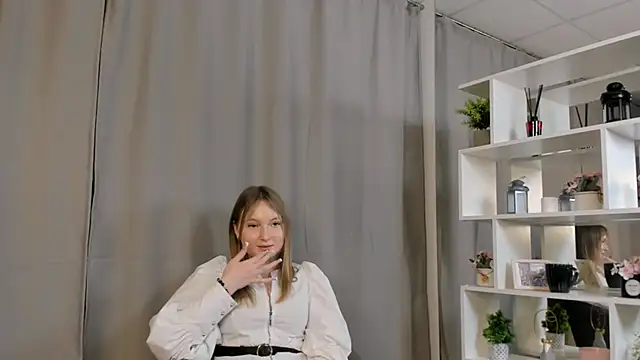 FlorineWarschaw Live XXX-chat