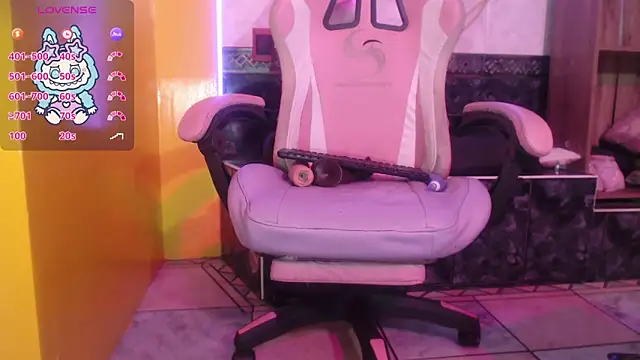 Sally23_ Chat XXX live