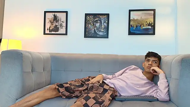 PRETTY_SEX1 Chat XXX in diretta