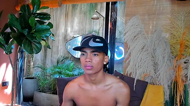 AlanCutee 라이브 XXX 채팅