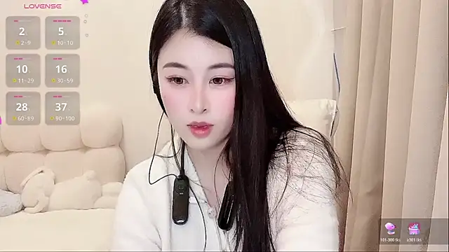 Chat XXX en directo de LuLu-Moon