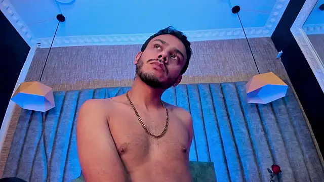 Boss_DomiinatorのライブXXXチャット