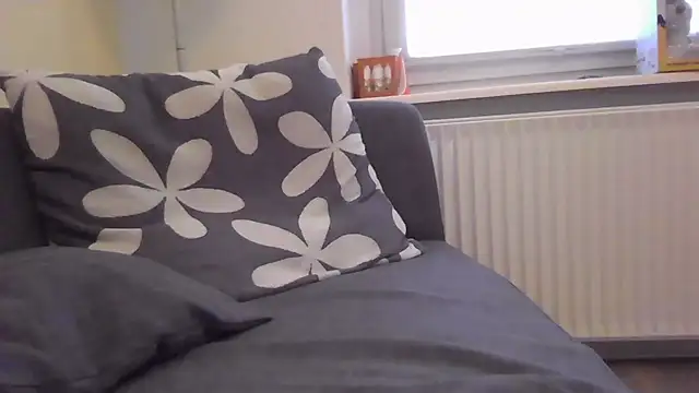 Cruising_Bimbo2001 – webcam-show