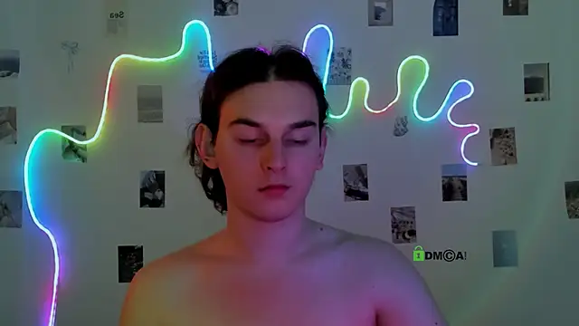 adrian_hart 现场XXX聊天