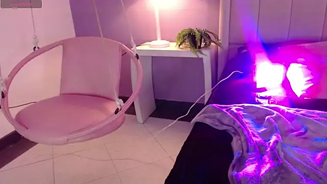 Chloe014_ Live XXX Chat