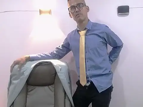 Oswalldo__ Show in webcam