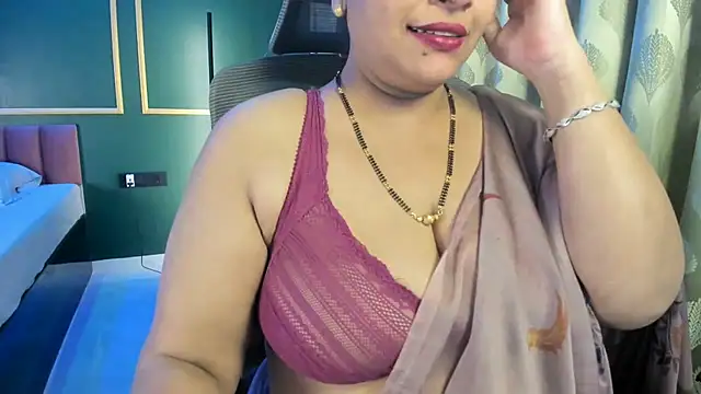 tarivishu11 Chat XXX in diretta