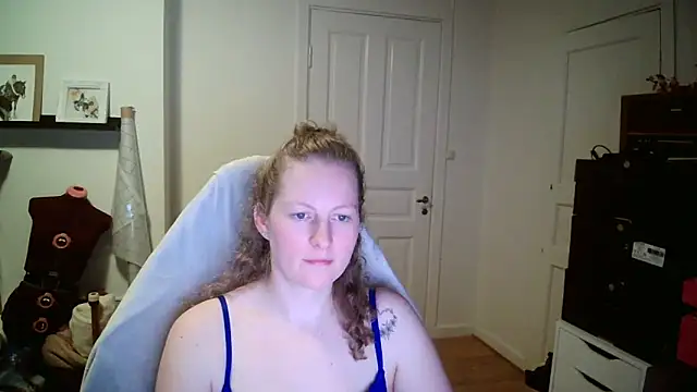 Chat XXX en directo de Girlnina-1995